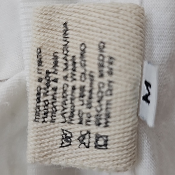 Galapogos Islands tee, blue footed booby bird Souvenir tee, cotton, medium - Picture 6 of 6